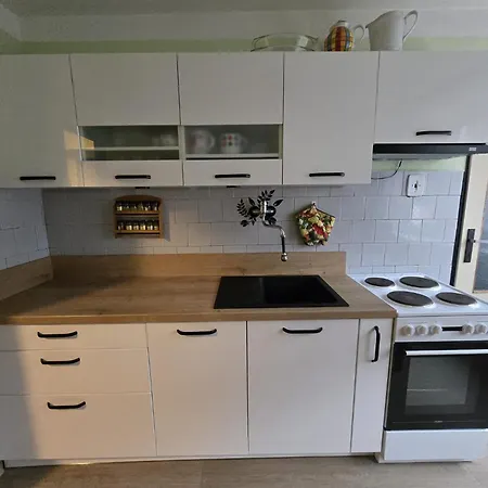 Cozy In Krkonose With Hot Tub Apartamento *