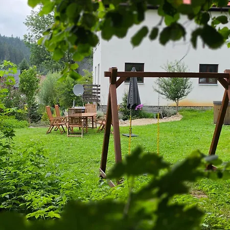 Apartamento Cozy In Krkonose With Hot Tub